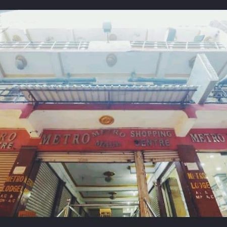 Metro Lodge Hyderabad Esterno foto
