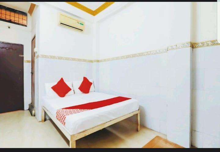 Metro Lodge Hyderabad Esterno foto